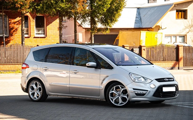 Ford S-Max cena 41900 przebieg: 176000, rok produkcji 2012 z Morąg małe 742